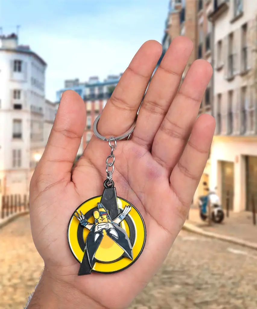 Angry Wolverine Yellow Rotating Metal keychain | Super hero Revolving key Rings 