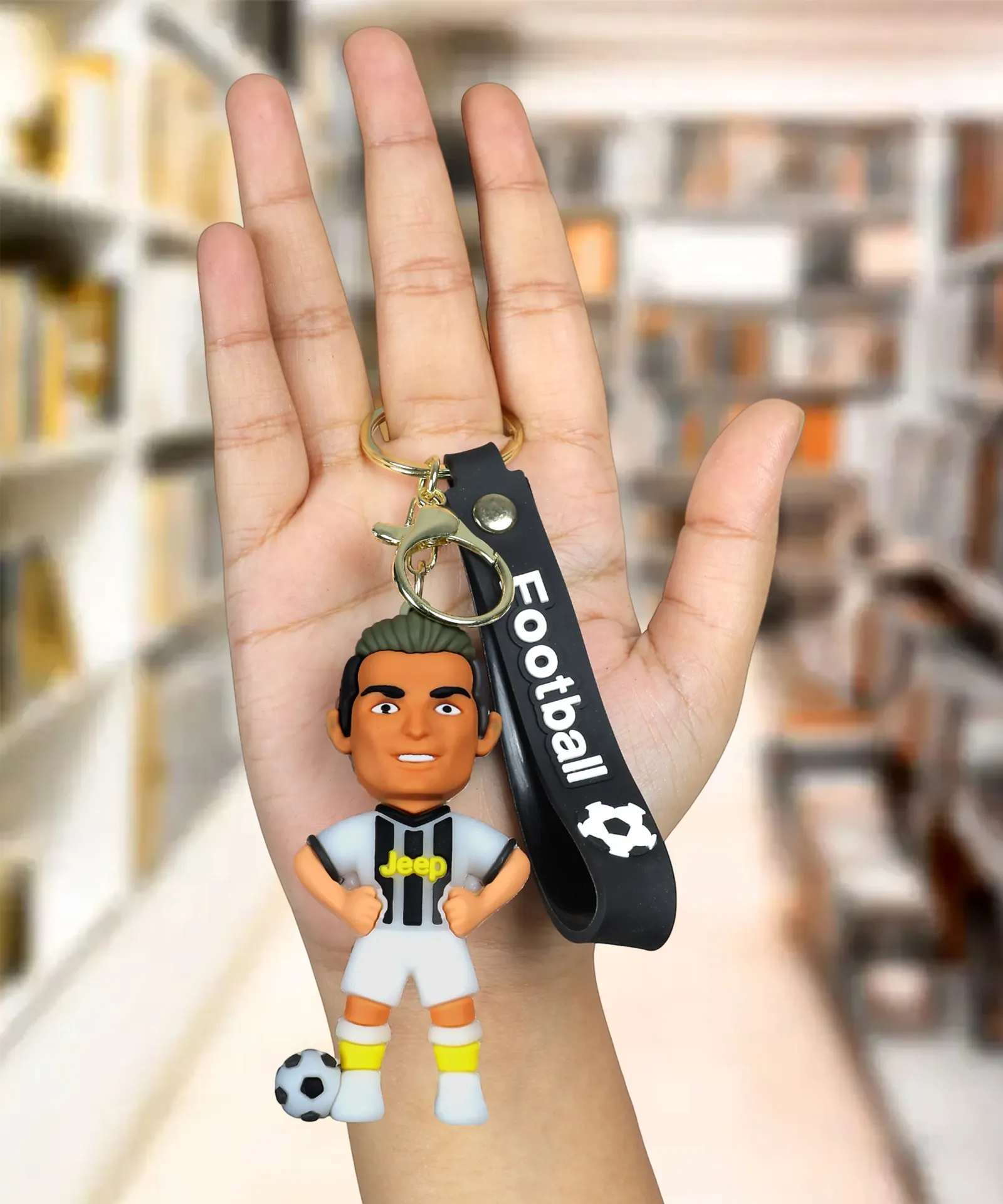 Cristiano Ronaldo Juventus #7 Keychain | CR7 Chibi Figure Keyring | Football Soccer Fan Collectible Gift